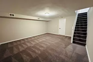 7448 Rhoads St, Philadelphia, PA 19151 - Photo 15