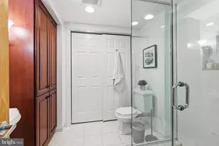 306 Cherry St, Philadelphia, PA 19106 - Photo 17