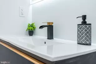 4421 N Orianna St, Philadelphia, PA 19140 - Photo 25