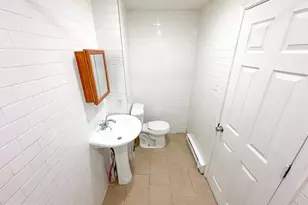 1933 Colonial St, Philadelphia, PA 19138 - Photo 5