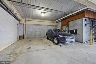 1247 E Columbia Ave, Philadelphia, PA 19125 - Photo 31