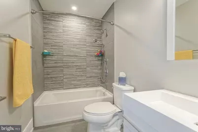 1006 S 17th Street #B, Philadelphia, PA 19146 - Photo 15