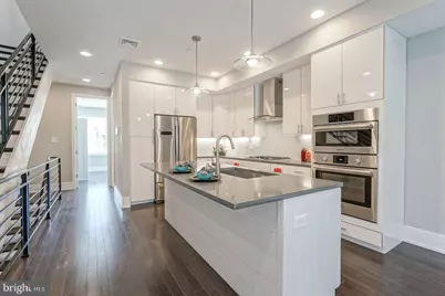 1006 S 17th Street #B, Philadelphia, PA 19146 - Photo 1