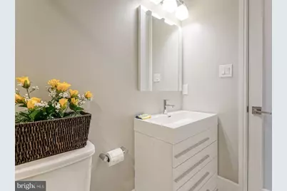 1006 S 17th Street #B, Philadelphia, PA 19146 - Photo 17