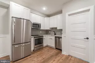 437 N 35th St, Philadelphia, PA 19104 - Photo 3