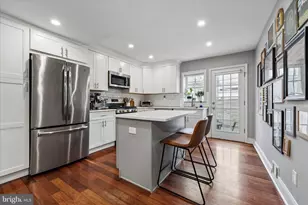 117 Hoffman St, Philadelphia, PA 19148 - Photo 9