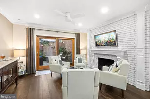 409 S 13th St, Philadelphia, PA 19147 - Photo 3