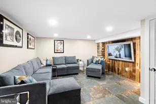 409 S 13th St, Philadelphia, PA 19147 - Photo 23