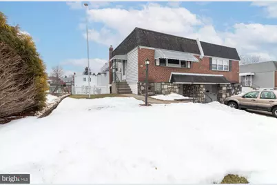 418 Densmore Road, Philadelphia, PA 19116 - Photo 3