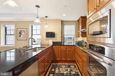 1701 Locust Street #1704, Philadelphia, PA 19103 - Photo 9