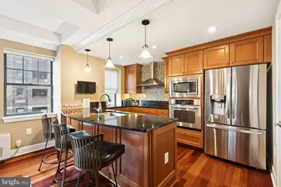 1701 Locust Street #1704, Philadelphia, PA 19103 - Photo 7