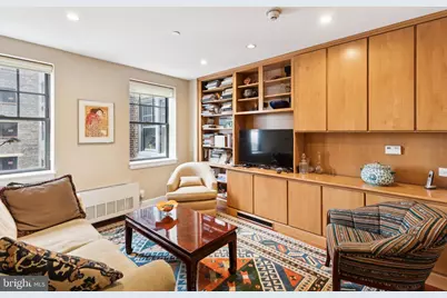 1701 Locust Street #1704, Philadelphia, PA 19103 - Photo 19