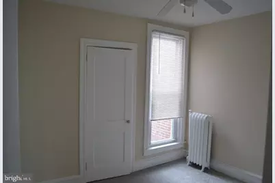 887 Anchor Street, Philadelphia, PA 19124 - Photo 17