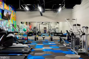 1329 Lombard St, Philadelphia, PA 19147 - Photo 15