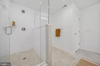 7005 Pipers Glen Way, Philadelphia, PA 19119 - Photo 11