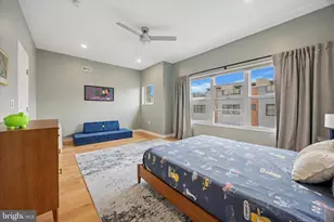 7005 Pipers Glen Wy, Philadelphia, PA 19119 - Photo 15