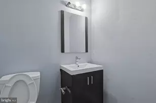 1515 W Oxford St, Philadelphia, PA 19121 - Photo 27