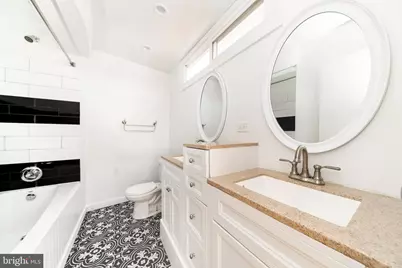 1912 Spruce Street #1R, Philadelphia, PA 19103 - Photo 13