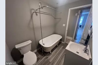 120 W Girard Avenue, Philadelphia, PA 19123 - Photo 9