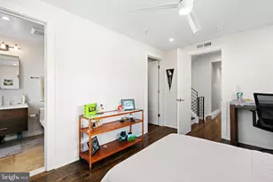 212 N 21st St, Philadelphia, PA 19103 - Photo 25