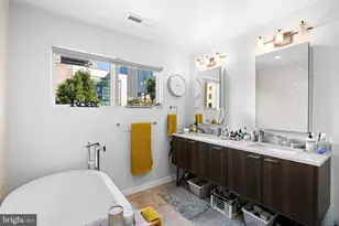 212 N 21st St, Philadelphia, PA 19103 - Photo 23