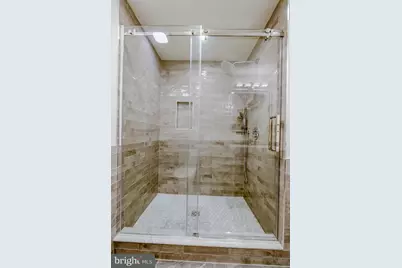 732 Manning Street, Philadelphia, PA 19106 - Photo 15