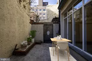 732 Manning St, Philadelphia, PA 19106 - Photo 11