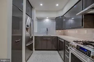 732 Manning St, Philadelphia, PA 19106 - Photo 5