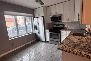 733 S 7th St, Philadelphia, PA 19147 - Photo 3