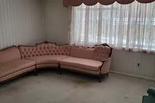 227 Ridgefield Rd, Philadelphia, PA 19154 - Photo 3