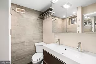 1535 Montrose St, Philadelphia, PA 19146 - Photo 11