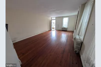 205 E Evergreen Avenue, Philadelphia, PA 19118 - Photo 5