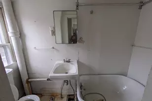 205 E Evergreen Ave, Philadelphia, PA 19118 - Photo 15