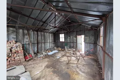 205 E Evergreen Avenue, Philadelphia, PA 19118 - Photo 21