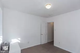 2031 Wakeling St, Philadelphia, PA 19124 - Photo 15