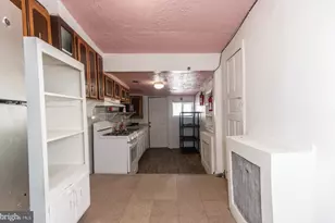 2031 Wakeling St, Philadelphia, PA 19124 - Photo 7