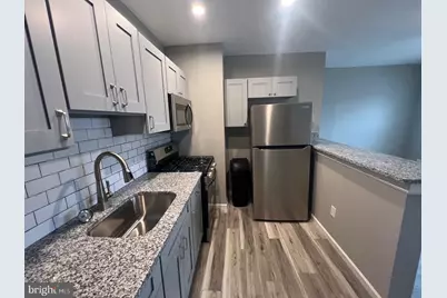 120 W Girard Avenue, Philadelphia, PA 19123 - Photo 3