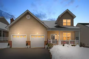 2677 Foxglove Ln, Philadelphia, PA 19116 - Photo 1