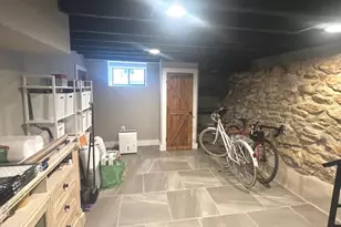 1929 Dudley St, Philadelphia, PA 19145 - Photo 19