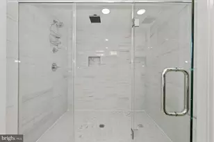 1716 Cambridge St, Philadelphia, PA 19130 - Photo 17