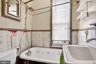 2210 W Master St, Philadelphia, PA 19121 - Photo 15