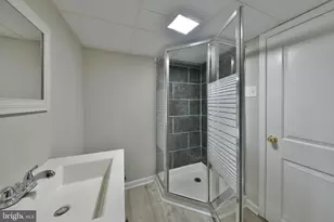 7537 Woolston Ave, Philadelphia, PA 19150 - Photo 23