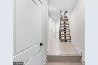 2340 Alter Street, Philadelphia, PA 19146 - Photo 9