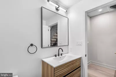 2340 Alter Street, Philadelphia, PA 19146 - Photo 11