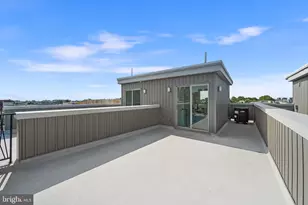 2340 Alter St, Philadelphia, PA 19146 - Photo 33