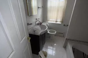 816 Jackson St, Philadelphia, PA 19148 - Photo 5