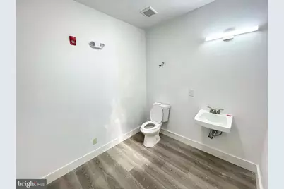 309 S 60th Street #COMMERCIAL SPACE, Philadelphia, PA 19143 - Photo 5