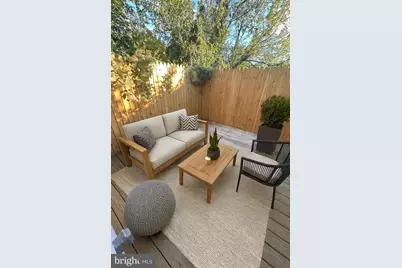 2046 Bellevue Street, Philadelphia, PA 19140 - Photo 11