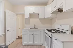 1611 Dounton St, Philadelphia, PA 19140 - Photo 3