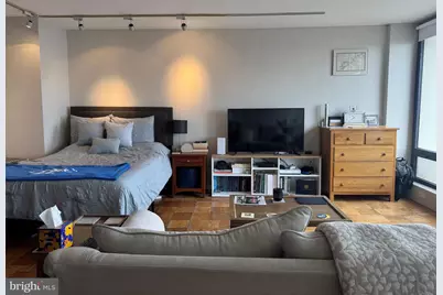 200 Locust Street #18EN, Philadelphia, PA 19106 - Photo 7